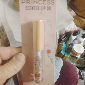 Prince Peach-Tone Lip Oil Gloss